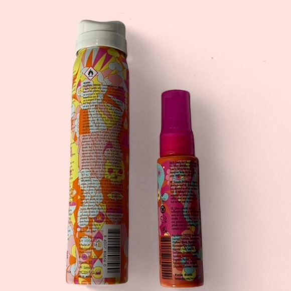 Amika Perk Up Dry Shampoo and Detangling Primer - Picture 3 of 3